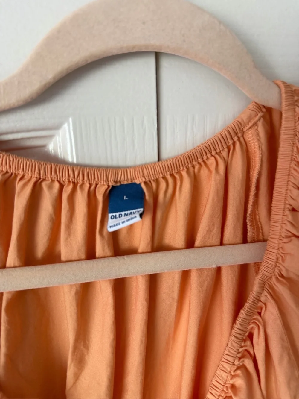 Old Navy Peach Short Puff Sleeve Smocked Peplum Top